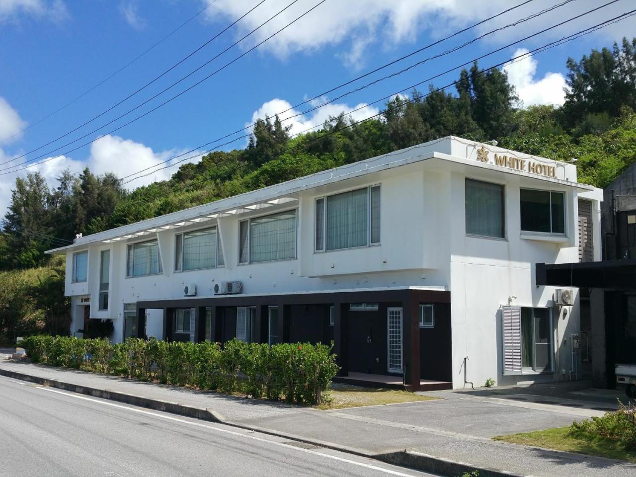 Hotel Mtb Motobu Exterior photo